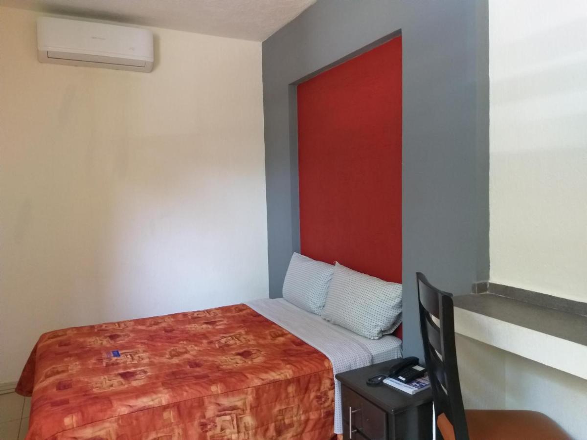 Hotel Jorge Alejandro Guadalajara Esterno foto