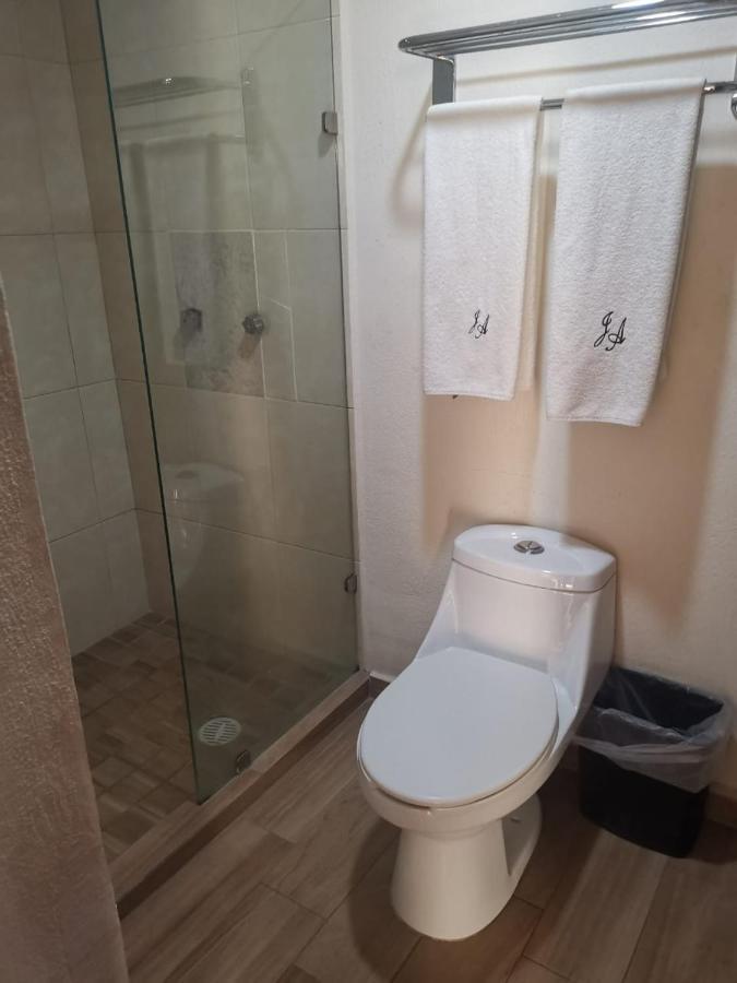 Hotel Jorge Alejandro Guadalajara Esterno foto
